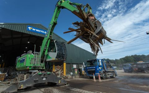 industrial digger at rf recycling