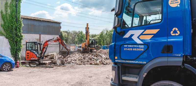 rf recycling lorry on a construction site